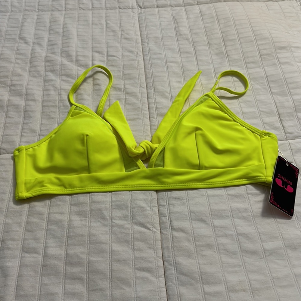 Medium Bikini Top Bundle - image 2